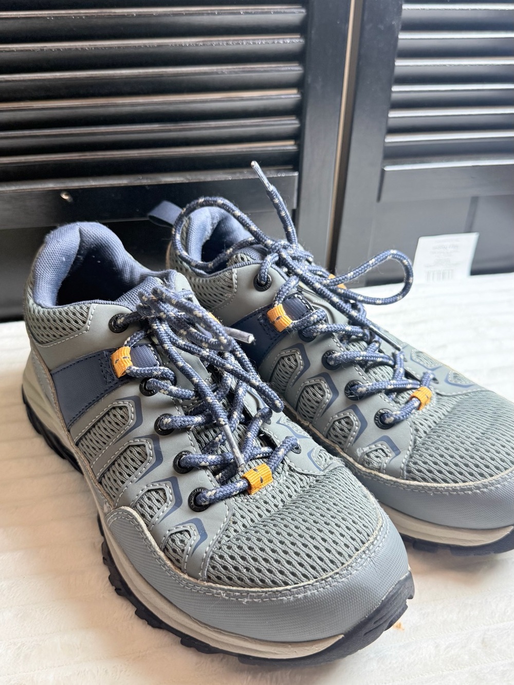Columbia Men's Gray and Navy Mesh Trail Runners with Yellow Accents